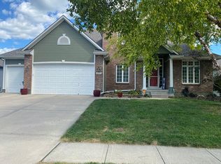 1725 S Aztec Ave, Independence, MO 64057