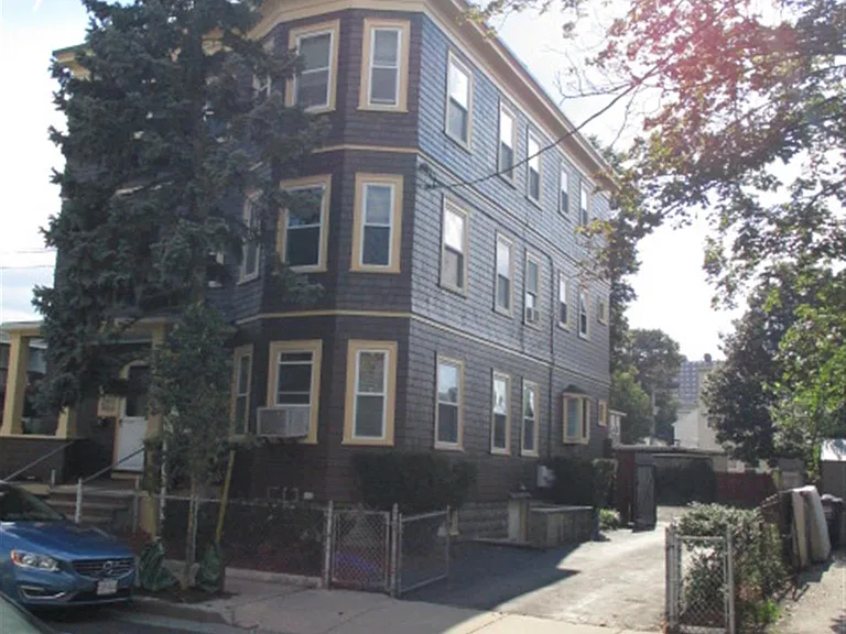 17 Montgomery St #2 — Photo 15
