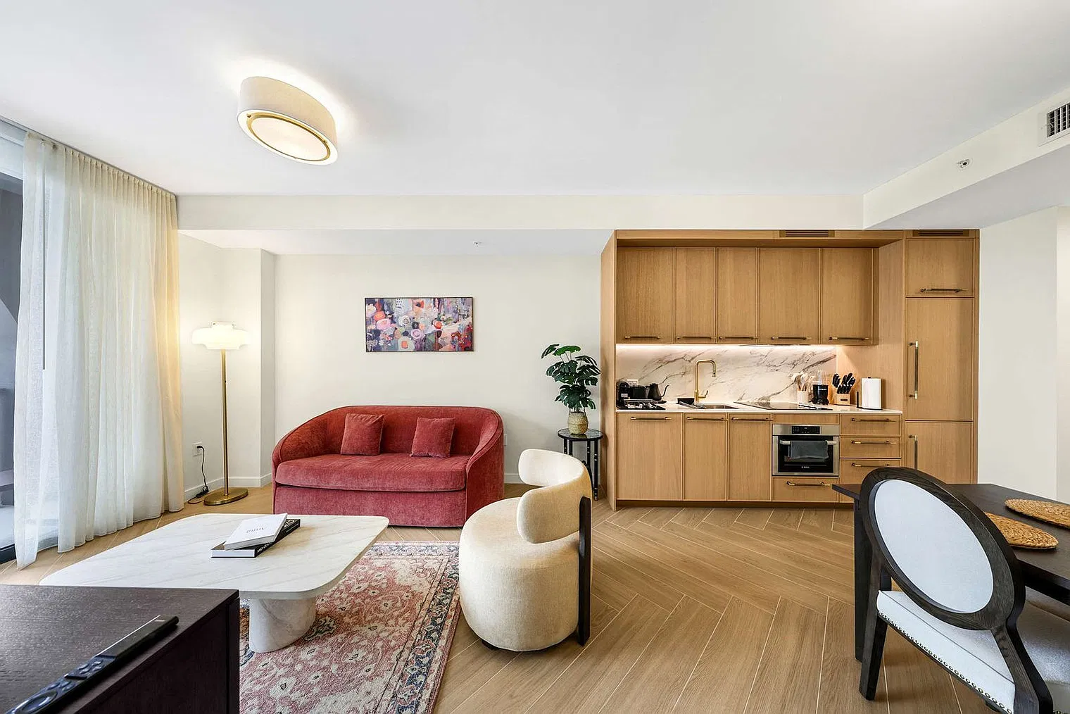 1 bed, 1.0 bath, 398 sqft, $4,752 — Photo 1