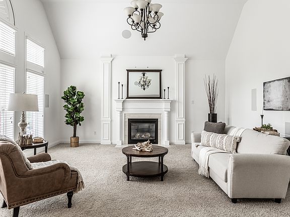 5th image of 2567 Twin Lakes Dr