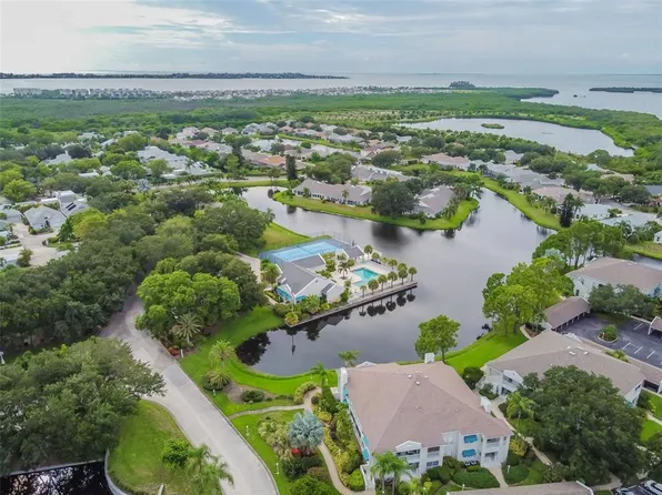 318 108th St W #106, Bradenton, FL 34209