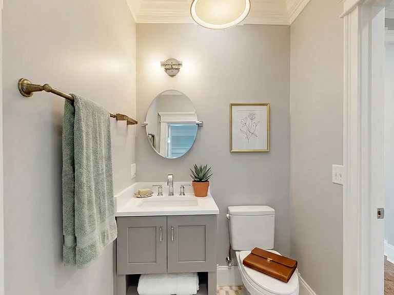 101 Sumner Rd #3 — Photo 4