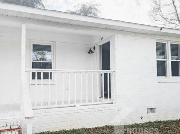 511 Hampton Ave #C102