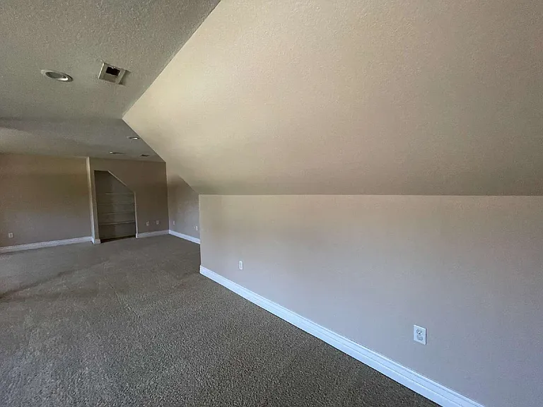 122 Millstone Ct — Photo 52