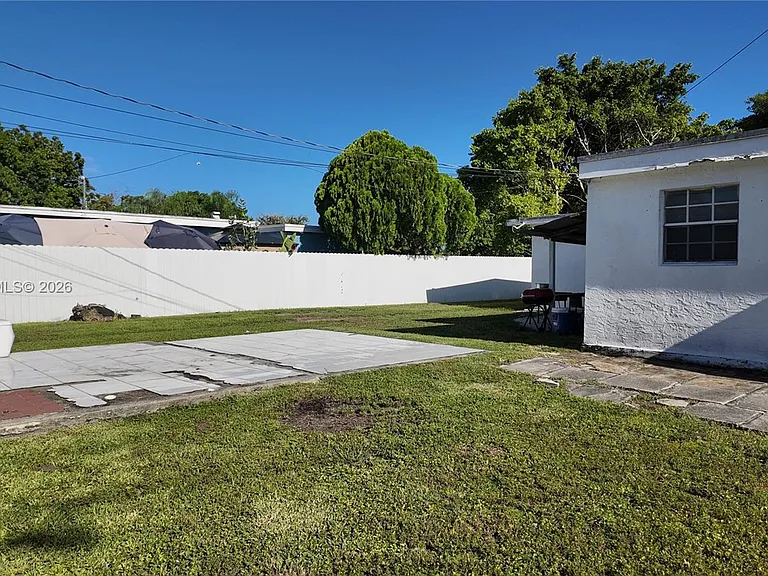 9815 SW 51st Ter #2 — Photo 11