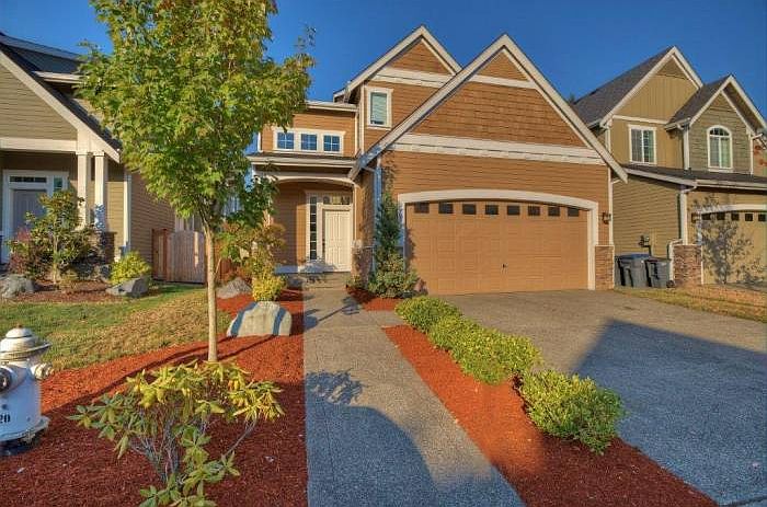 Elegant 2-Story