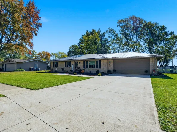 946 Yorktown Rd, Decatur, IN 46733
