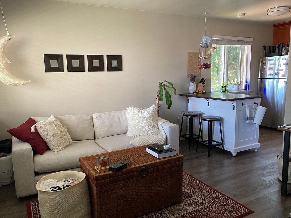 1st image of 3245 21st Ave W #3