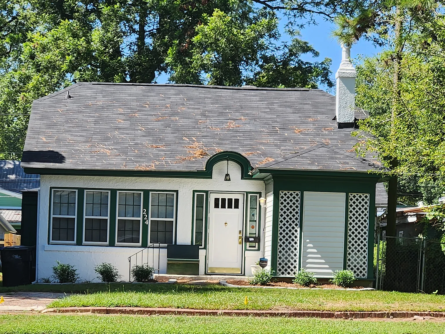 3 bed, 1603 sqft, $1,900 — Photo 1