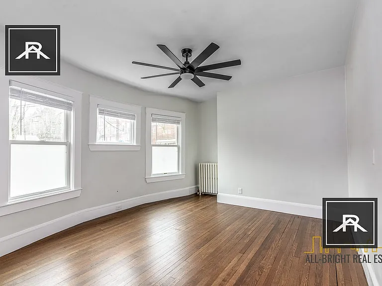 367 Tappan St #6 — Photo 19