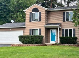 350 Timberwood Trl, Ortonville, MI