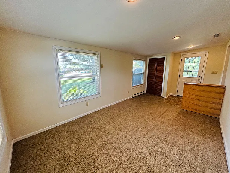 1806 Brooksfield Rd — Photo 7