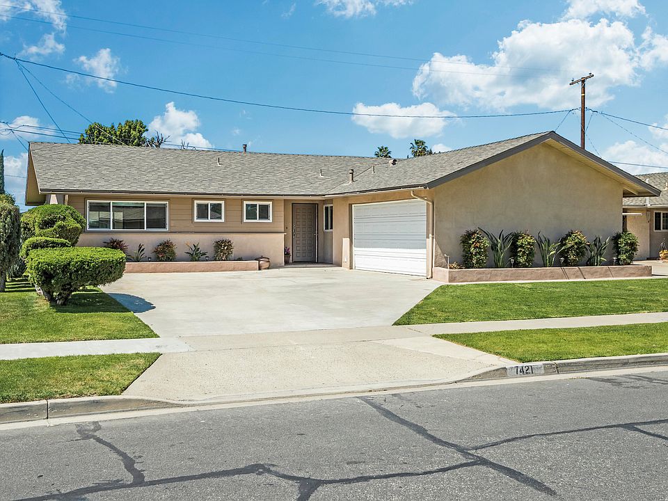 1st image of 7421 Santa Domingo Way