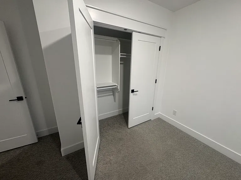 457 E Greenwood Ave #457 — Photo 67