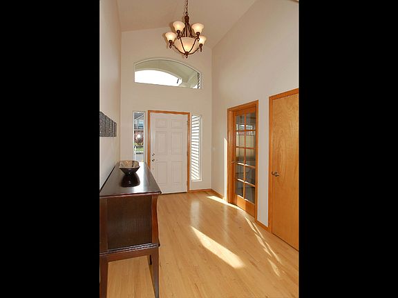 2nd image of 2628 S Corbin Cir