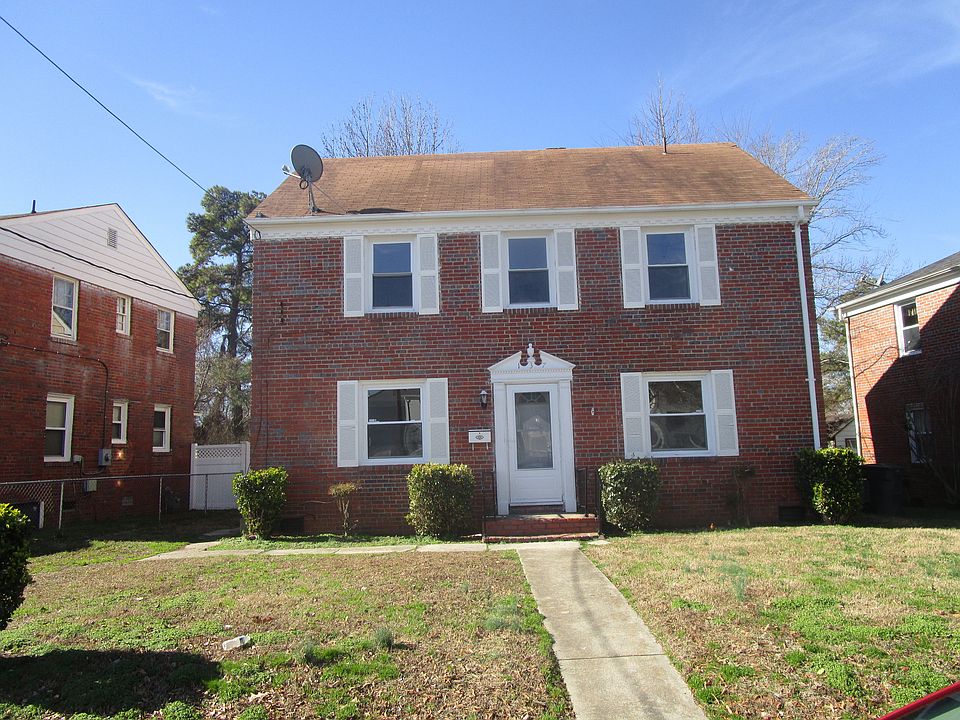 137 Armstrong Dr. Hampton VA