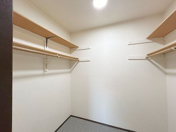 5th image of 4733 17th Ave NE #14