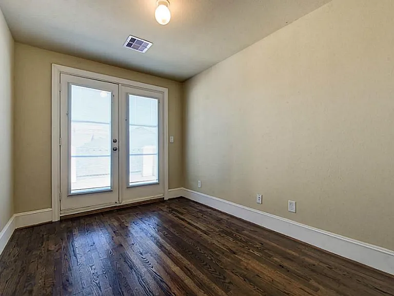 6310 Grand Blvd — Photo 28
