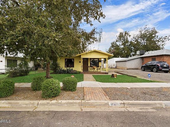 3rd image of 5540 W NORTHVIEW Avenue