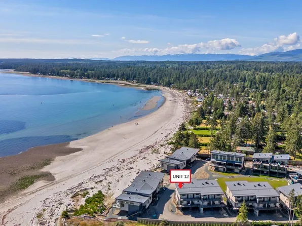 9022 Clarkson Ave #12, Comox Valley, BC V9J 1B3