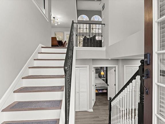 2nd image of 2216 Goodwood Blvd SE