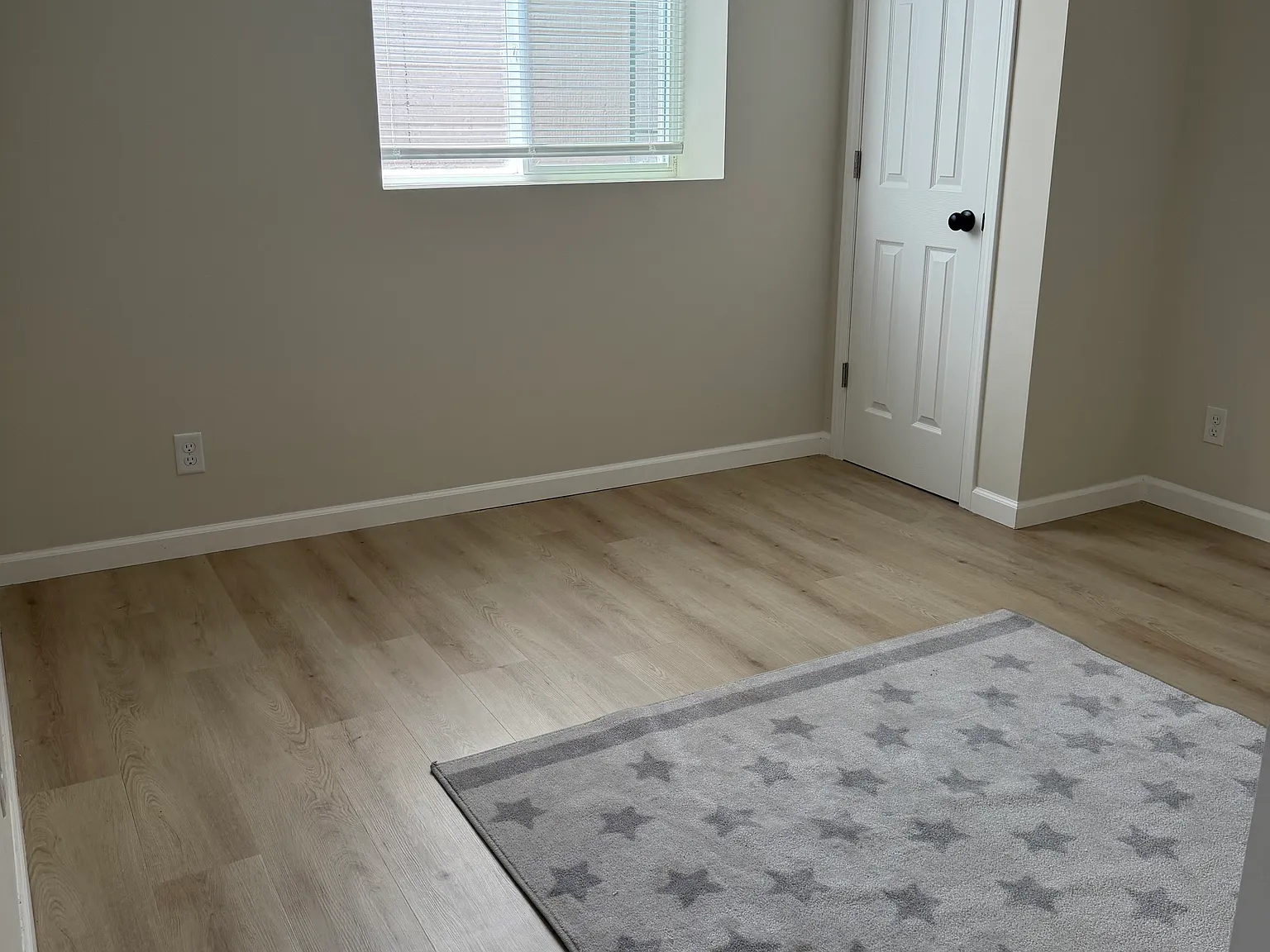 S 109th St, Papillion — Photo 4