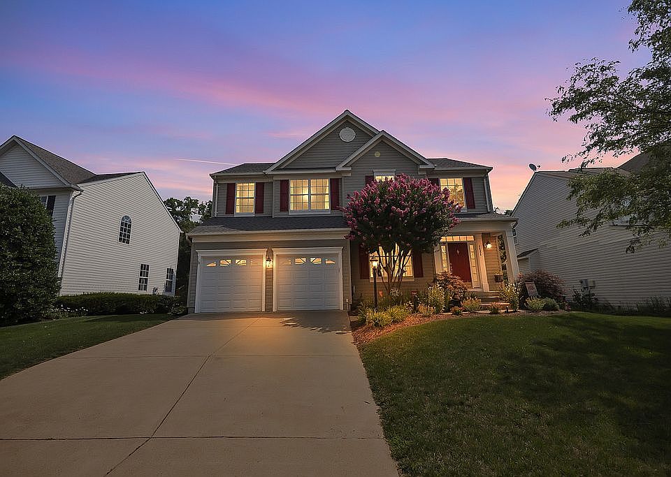 1st image of 44354 Ladiesburg Pl