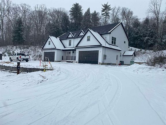 3rd image of 53 River Rd #A