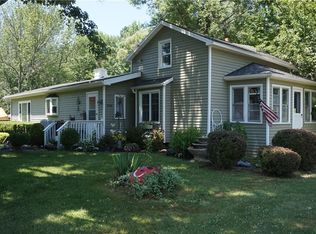 5245 Fosdick Rd, Walworth, NY 14568