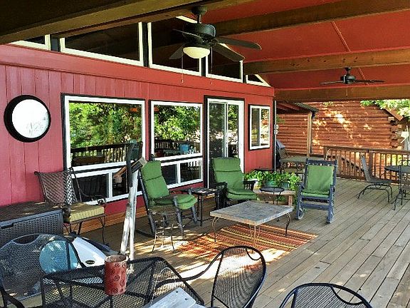 2nd image of 229 Admiral Dr