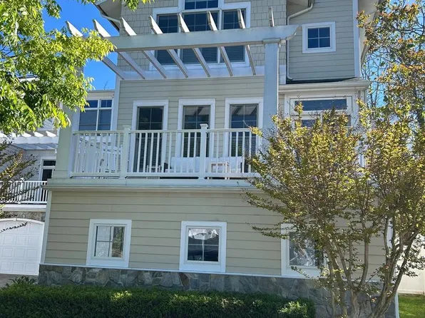 18 Christian St, Rehoboth Beach, DE 19971