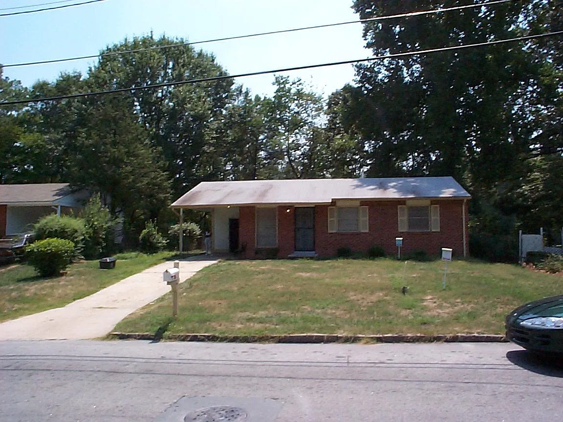 Building Photo - 3466 Fairlane Dr NW