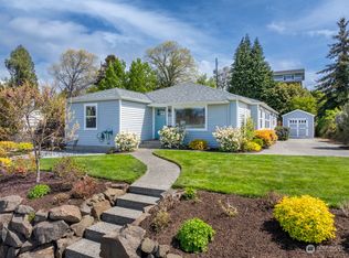 3256 46th Ave SW, Seattle, WA 98116