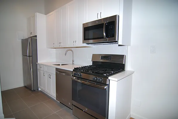 Rented by Building Equity Management LLC | media 25