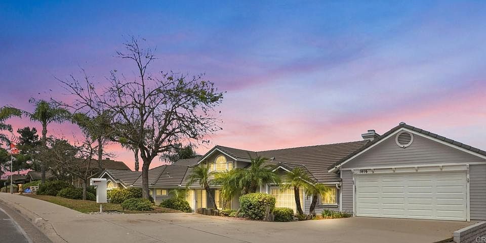 1st image of 1416 W Country Club Ln W