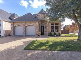 1707 Prestwick Ln, Ennis, TX 75119