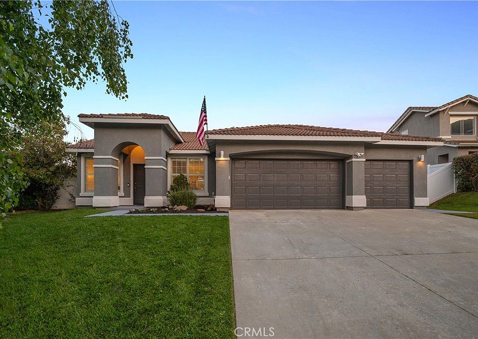1st image of 22575 Belcanto Dr