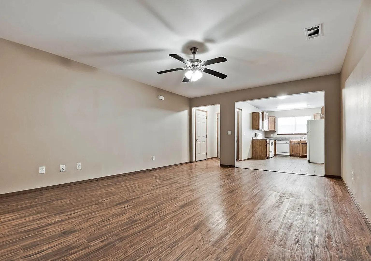 Stonegate Duplexes — Photo 4