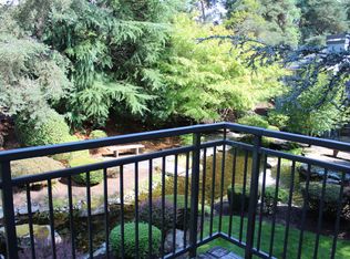 12642 100th Ln NE #224, Kirkland, WA 98034