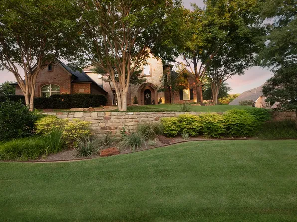805 Lake Breeze Dr, Highland Village, TX 75077
