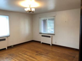 3952 Vine St APT 4, Cincinnati, OH 45217