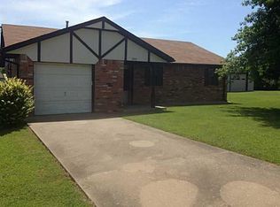 905 N Rangeline St, Tecumseh, OK 74873