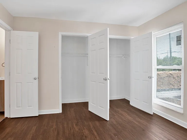 8140 Lillian Hwy — Photo 19