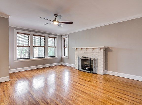 3rd image of 406 S Lombard Ave APT 3