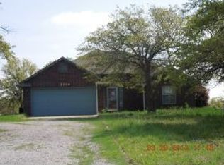 5716 Mockingbird Ln, Blanchard, OK 73010