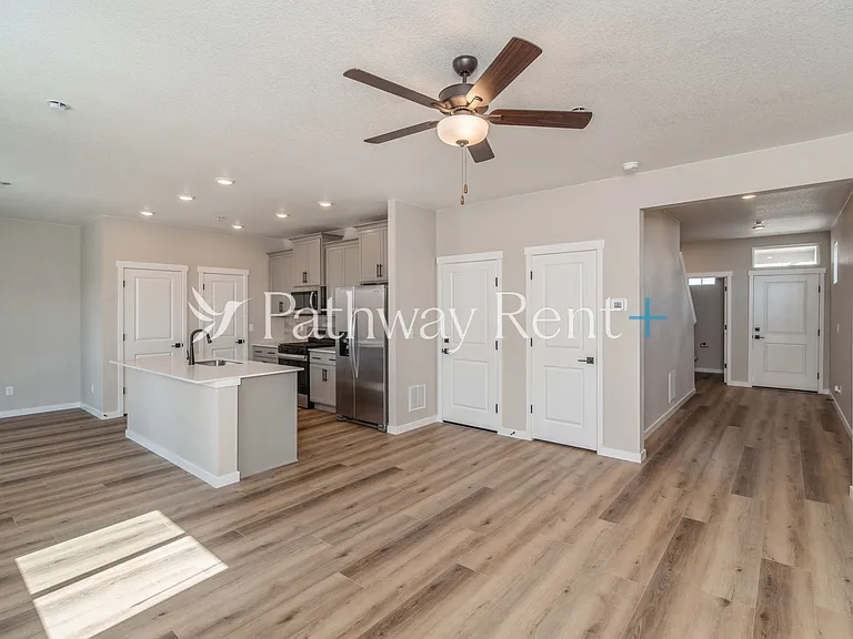 9353 Yampa Ct — Photo 4