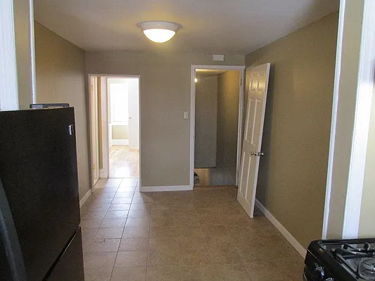 Rented by Windsor Homes Realty Corp | media 22