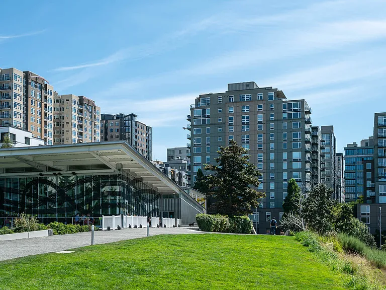 Nearby Olympic Sculpture Park