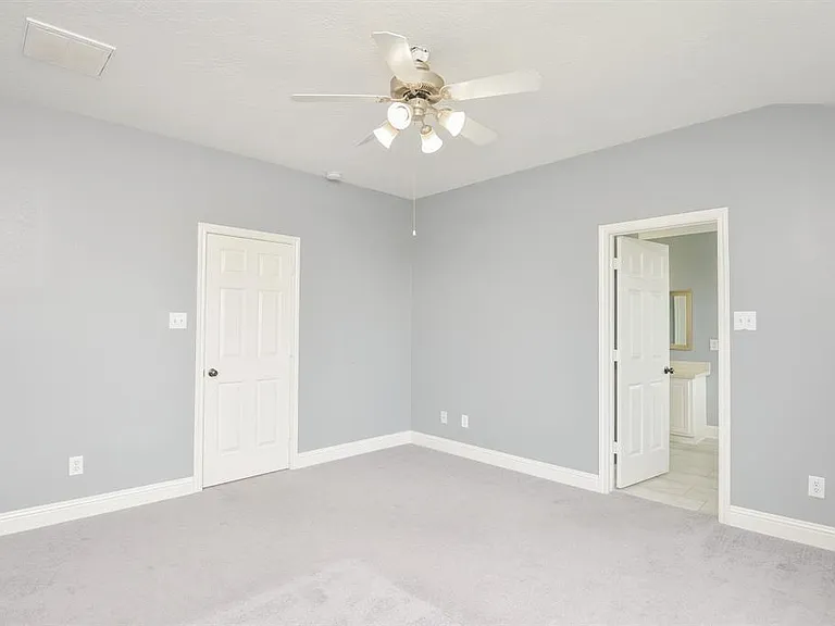 8755 Thistlemoor Ln — Photo 8