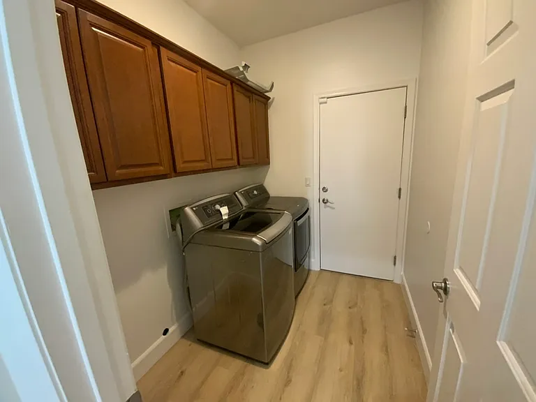 6204 E Phelps Rd — Photo 15